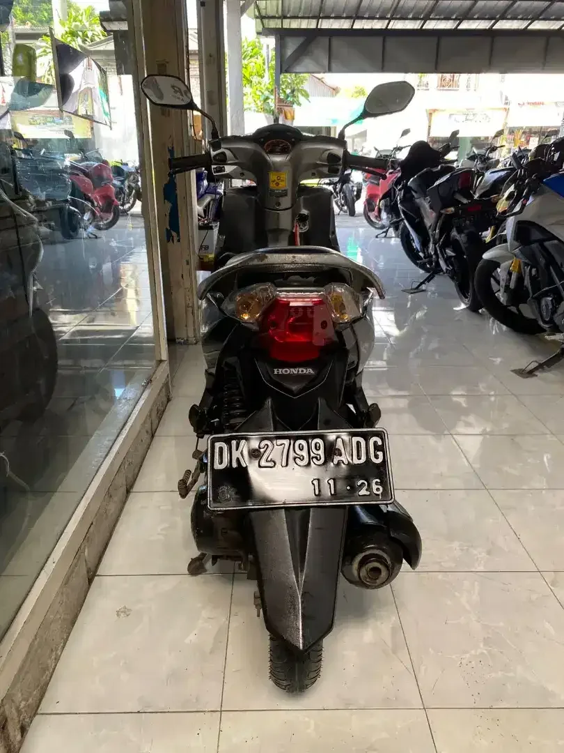 Honda Vario techno 2011 cash. Bali dharma motor - Image 4 of 7