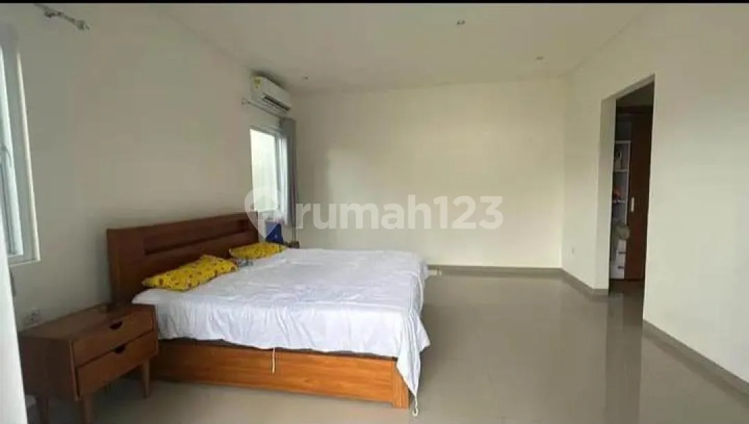 Disewakan Vila Cantik dan Space yang Besar di Pantai Pererenan - Image 4 of 4