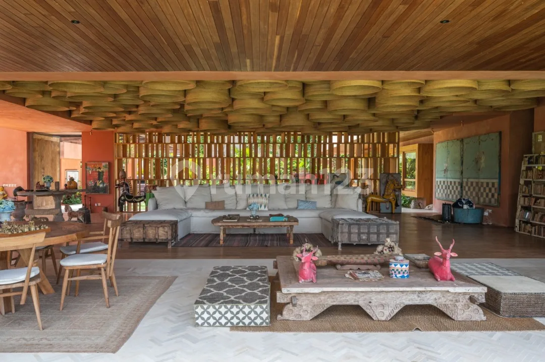 58 Years Leasehold Luxury Villa,Tumbak Bayuh - Image 3 of 4