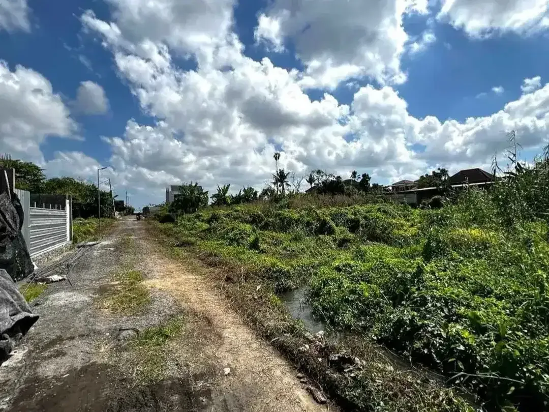 DI JUAL TANAH DI DEKAT KEROBOKAN GUNUNG SALAK BALI - Image 1 of 3