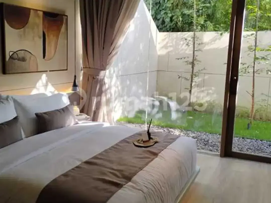 Dijual Villa Mewah 2 Kamar Fully Furnished Dekat Pantai Canggu Bali - Image 4 of 10