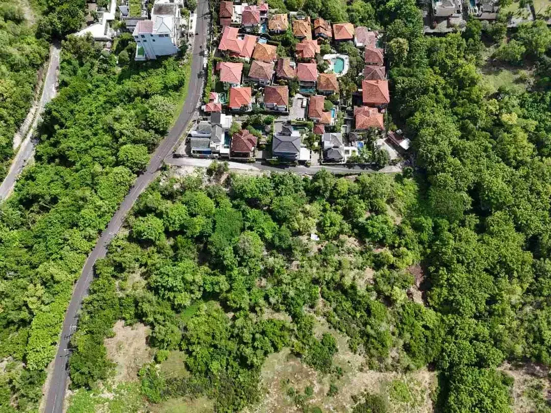 Tanah Komersil Murah 2500m² Main Road Bali Cliff Ungasan - Image 5 of 8