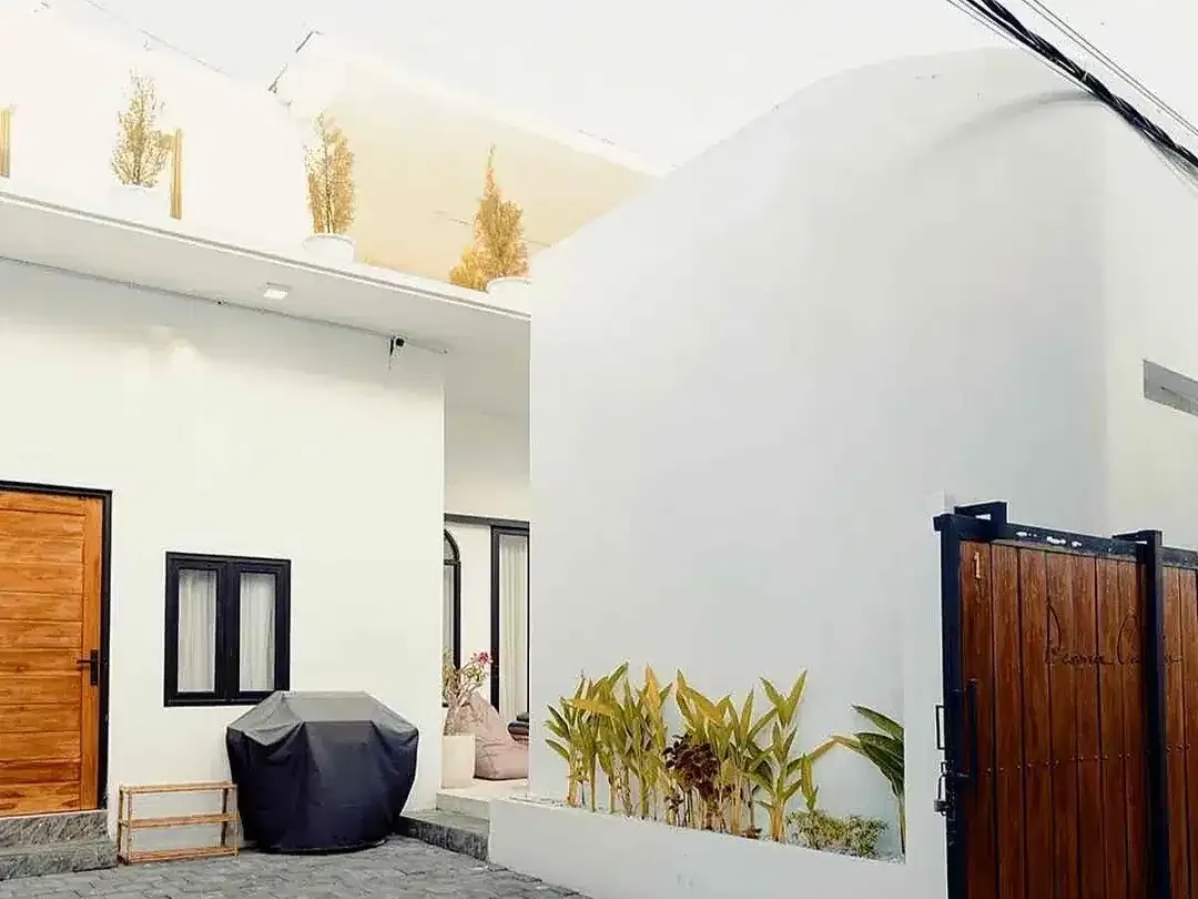 Villa Modern Tropical Canggu - Image 4 of 10
