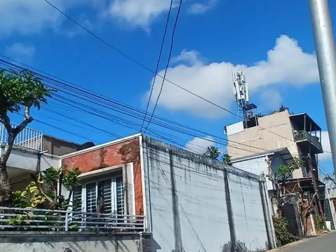 Hunian Elegan Tengah Kota Denpasar dengan Harga Terjangkau - Image 3 of 10