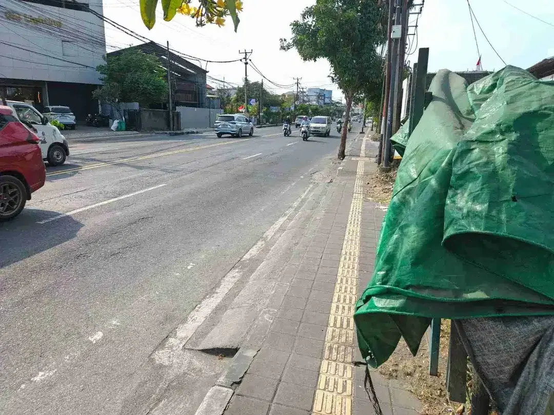 Dijual Tanah Premium  Lokasi JL Induk Mahendradatta Denpasar BAL  persis depan Hotel Quest San Denpasar - Image 6 of 10