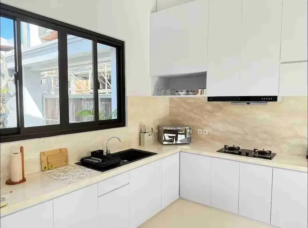 dijual villa baru lantai 1 lokasi cemagi - Image 9 of 9