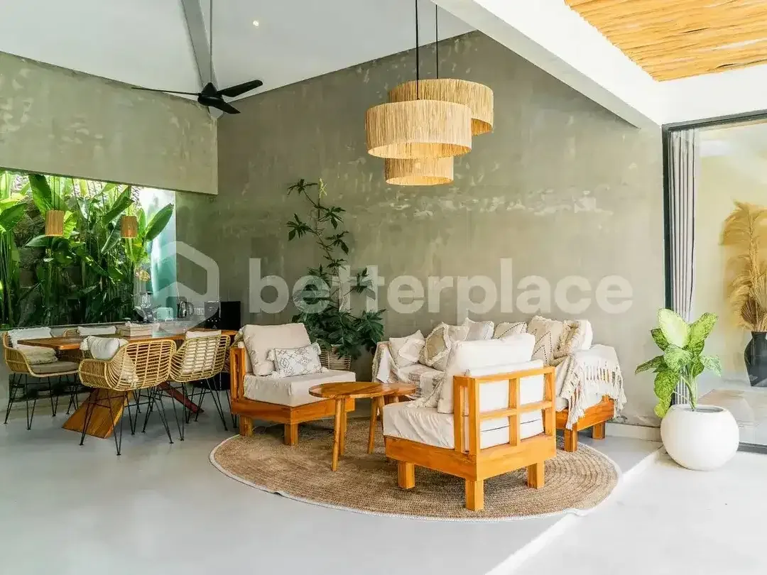 Modern 2 Bedroom Villa with Garden in Kerobokan - Image 3 of 10