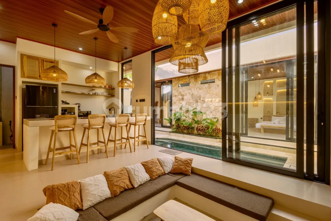 New Beautiful Mediterranean Villa Padonan Canggu - Image 1 of 4