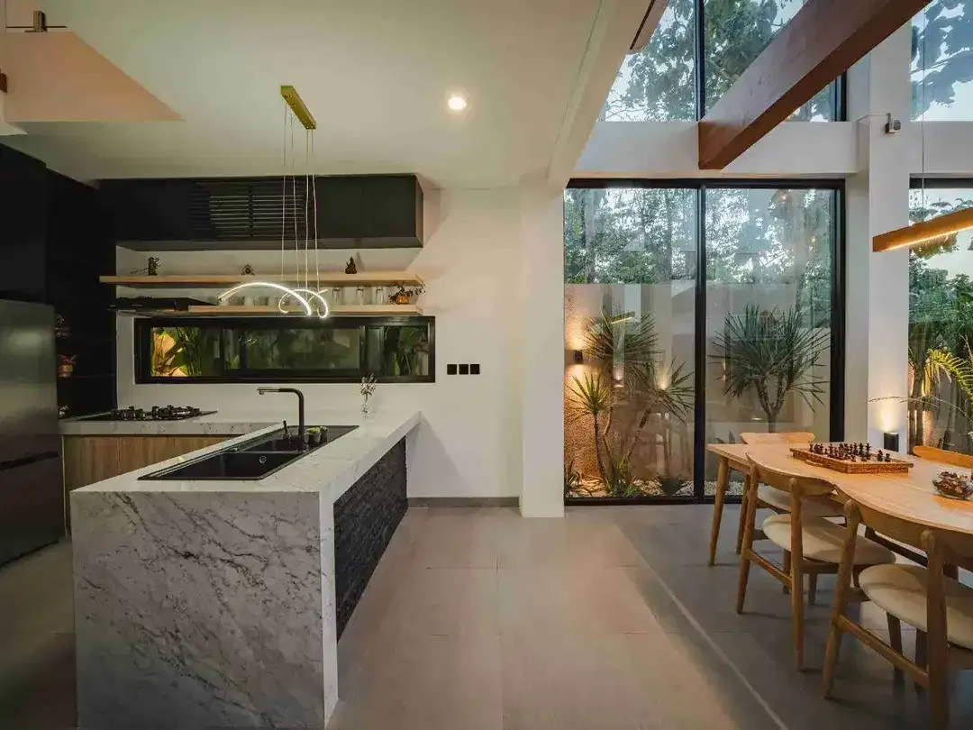 luxury 2-storey villa jimbaran - Image 10 of 10