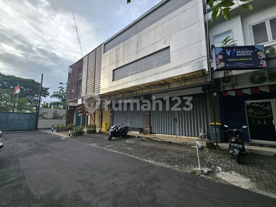 Ruko Gandeng Siap Pakai Di Sunset Road Bali - Image 3 of 4