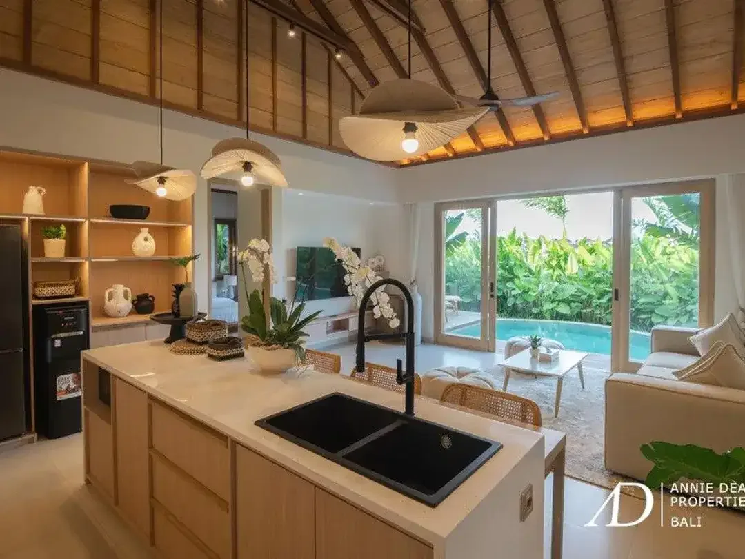 LEASEHOLD | MODERN TROPICAL 2-BEDROOM VILLA IN CANGGU - Image 9 of 10