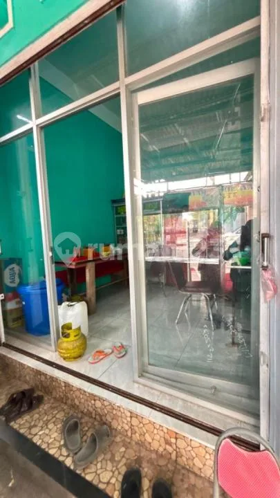 Sale Ruko 2Lt 127M2 Ada IMB Raya Utama Kertanegara Ubung Jl6mtr Aspal - Image 2 of 4