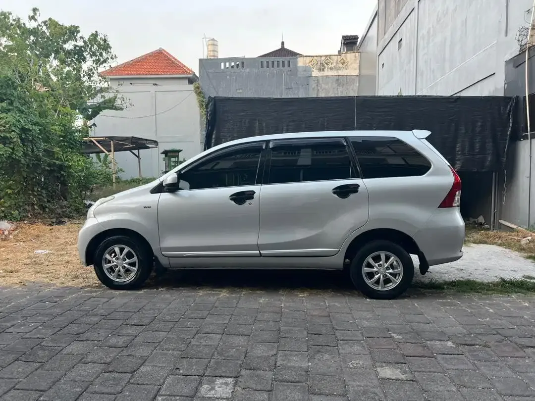 Avanza g 2012 matic - Image 5 of 10