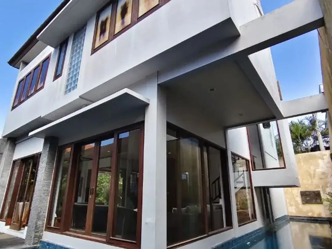 VILLA MODERN TROPIS DI SUDAMALA SANUR DENPASAR - Image 4 of 10
