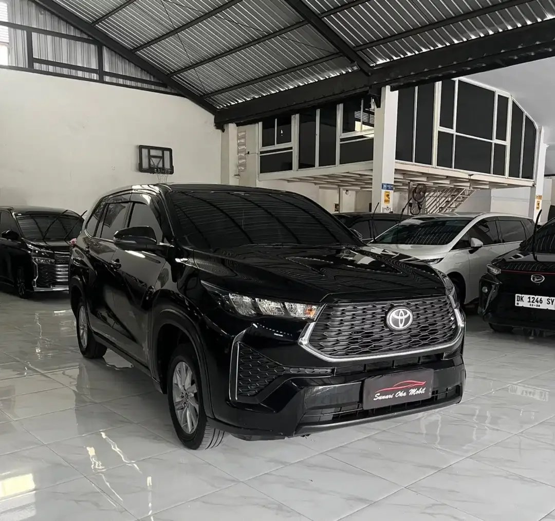 Toyota Innova zenix G - Image 1 of 6