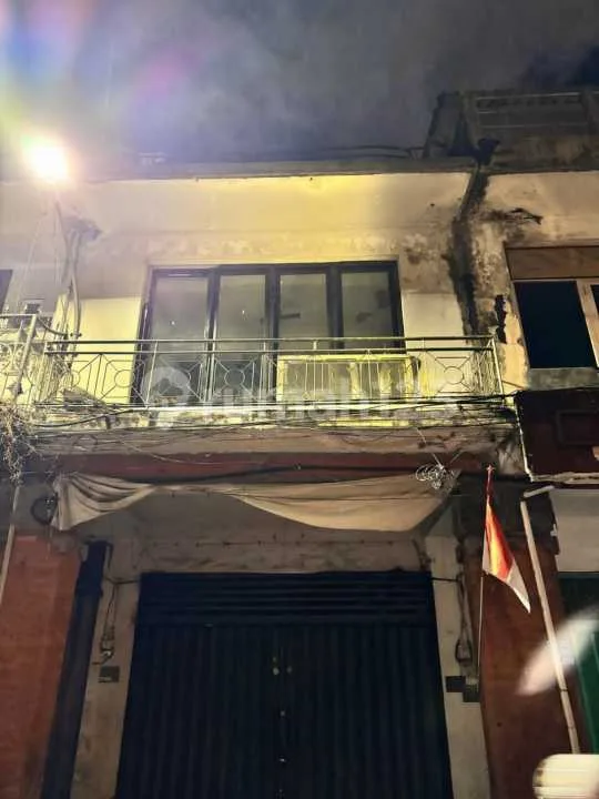 Ruko 2 Lantai Dijual di Jalan Sulawesi Dauh Puri Kangin Denpasar - Image 2 of 4