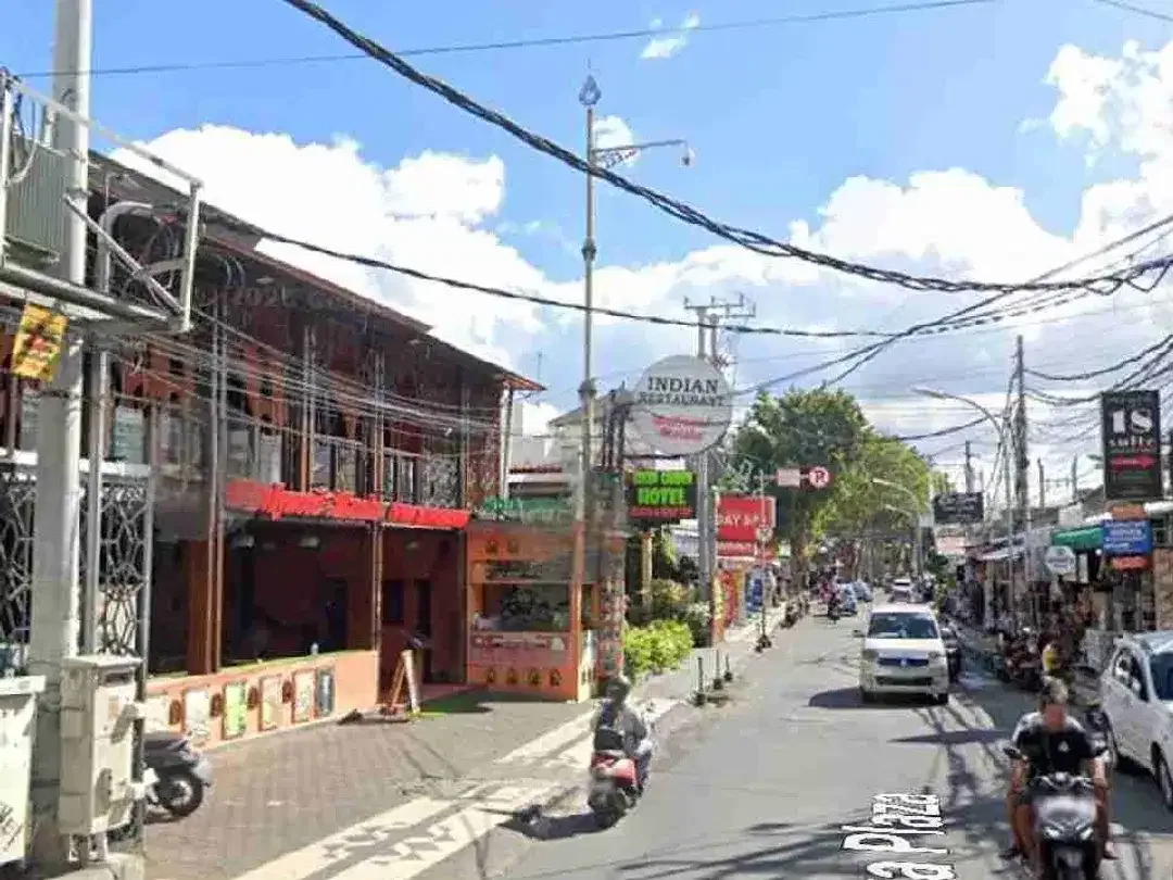 jual tanah dan bangunan 8 are lokasi premium jl Kartika Paza Kuta Bali - Image 1 of 6