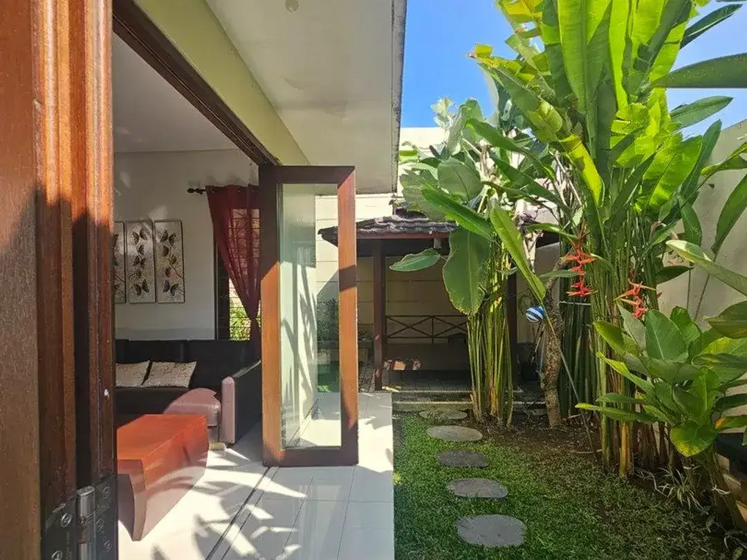 Premium Living Konsep Villa di Komplek Ekslusif Dijual, di Kuta - Image 9 of 10