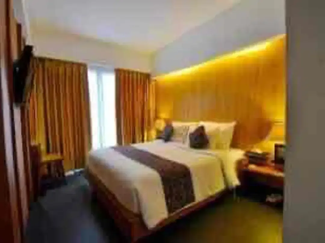 For Sale 

Boutique Hotel Masih Aktif Bintang3 di Seminyak - Bali - Image 3 of 9
