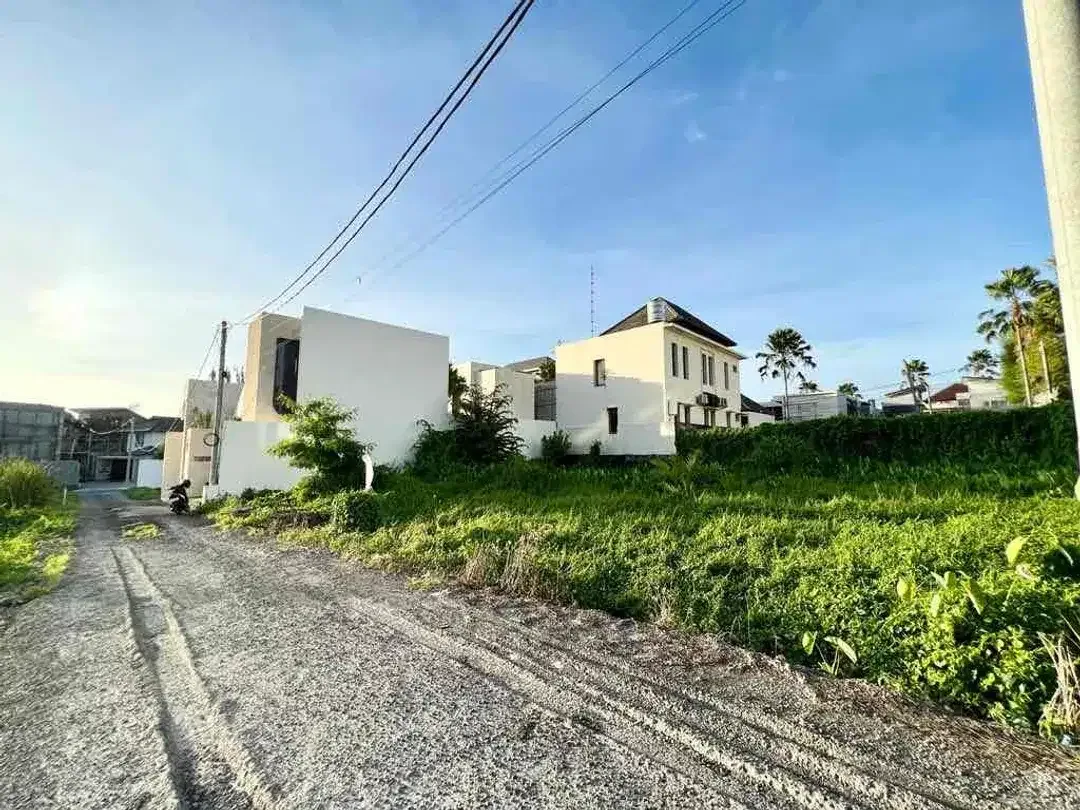 Tanah exclusive Canggu Berawa kawasan villa. - Image 1 of 6