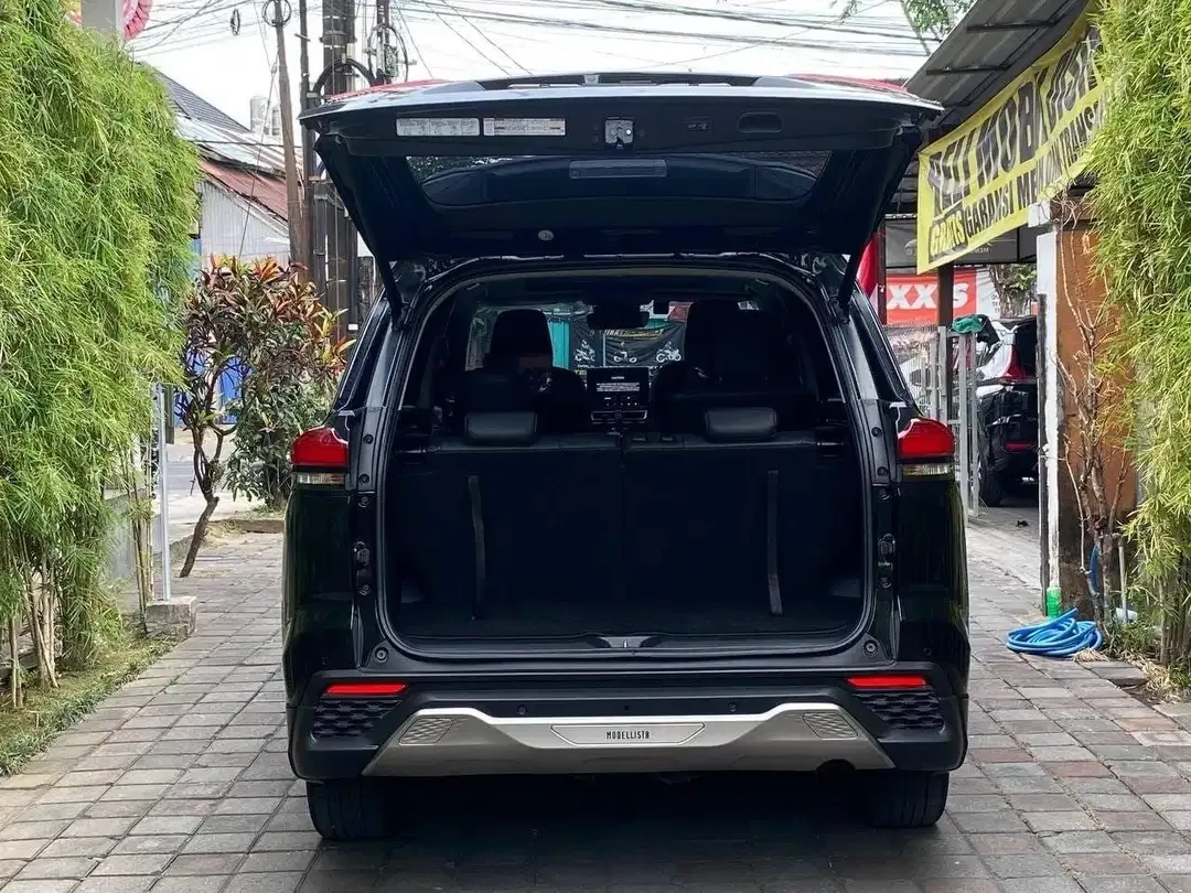 TOYOTA INNOVA ZENIX Q HYBRID MODELISTA 2023 - Image 7 of 10