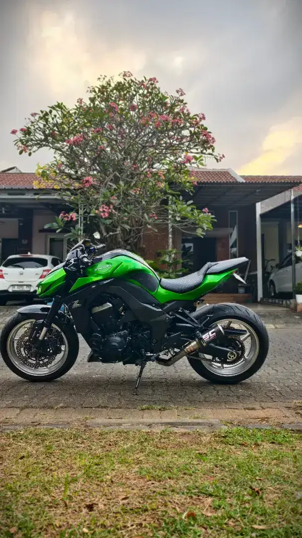 Kawasaki z1000 sugomi 2014 FP, full mulus, cakep - Image 7 of 10