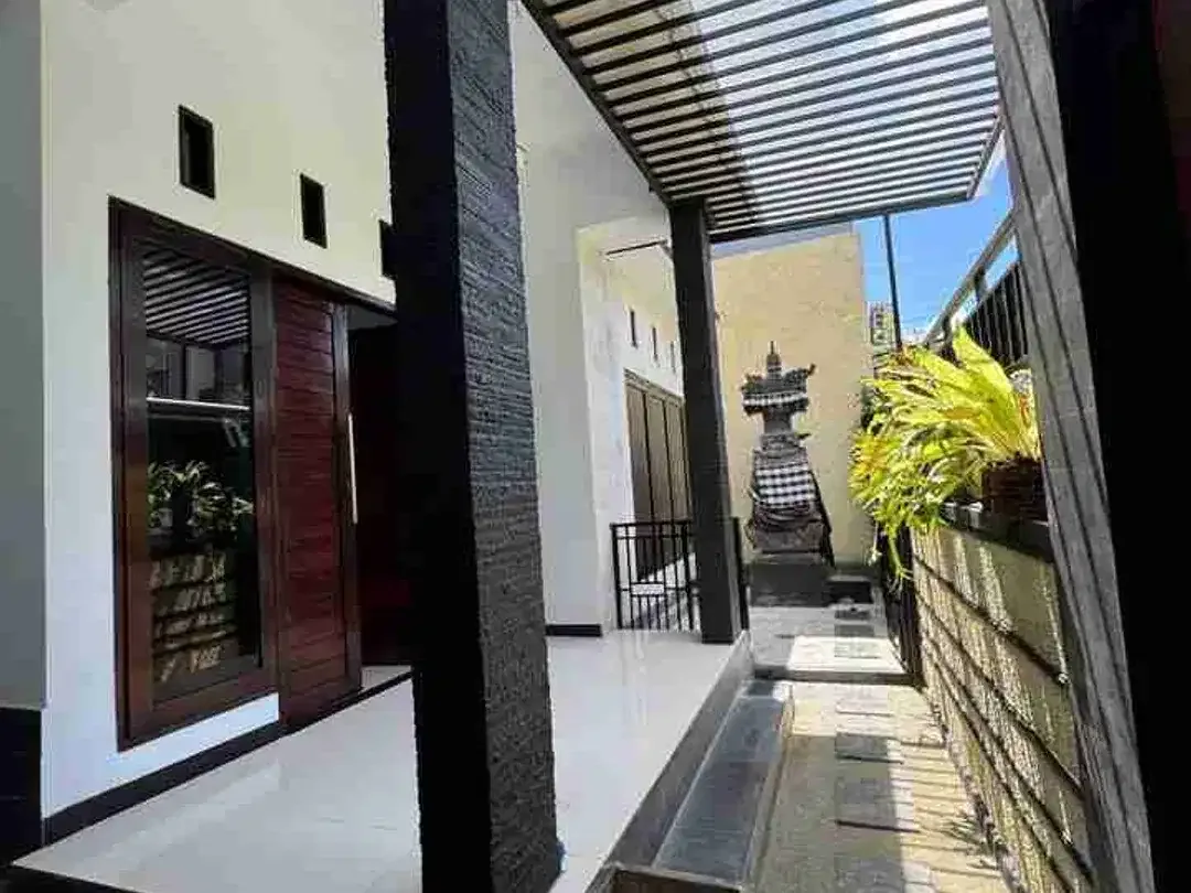 Rumah Siap Huni Terawat di Jalan Raya Muding Kerobokan - Image 4 of 10