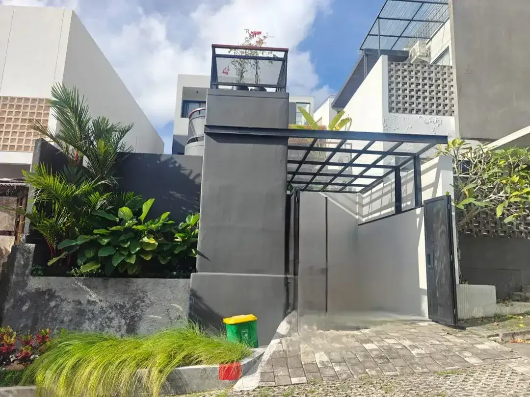 Villa Minimalis Siap Pakai Uluwatu Pecatu Bali - Image 1 of 9