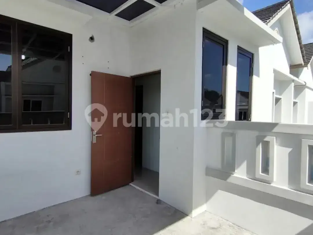Hunian Modern Perumahan Ekslusif Nyaman Ditinggali Jangka Panjang - Image 3 of 8