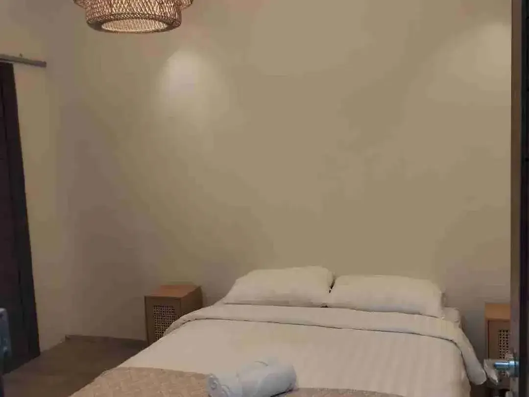 Villa Modern Tropical Pengiasan Sanur For Sale - Image 10 of 10