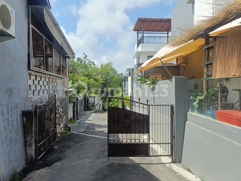 Tanah Strategis One Gated Hanya 70 Meter Dari Jalan Raya Ungasan - Image 3 of 4