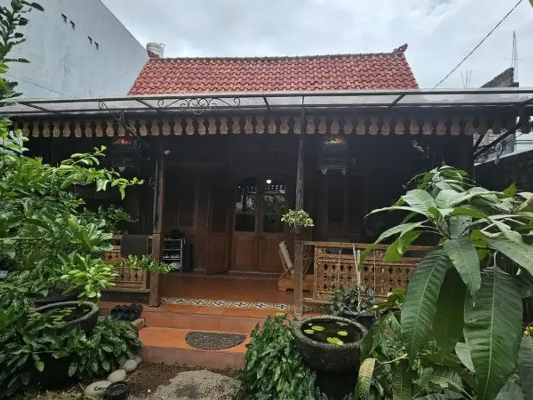 TANAH BONUS BANGUNAN LIMASAN DI RENON DENPASAR - Image 4 of 10