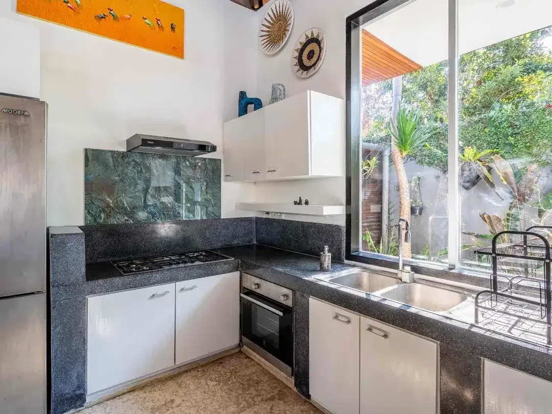 For sale leased hold villa 37 years at kerobokan badung bali - Image 5 of 10