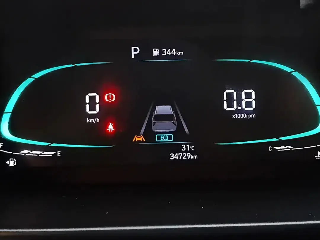 HYUNDAI STARGAZER PRIME AT LOW KM SEPERTI BARU - Image 7 of 10