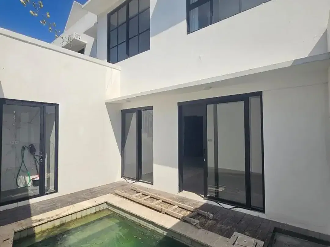 Rumah Minimalis ada Pool Dijual di Komplek Villa Privat Mumbul Benoa - Image 8 of 10