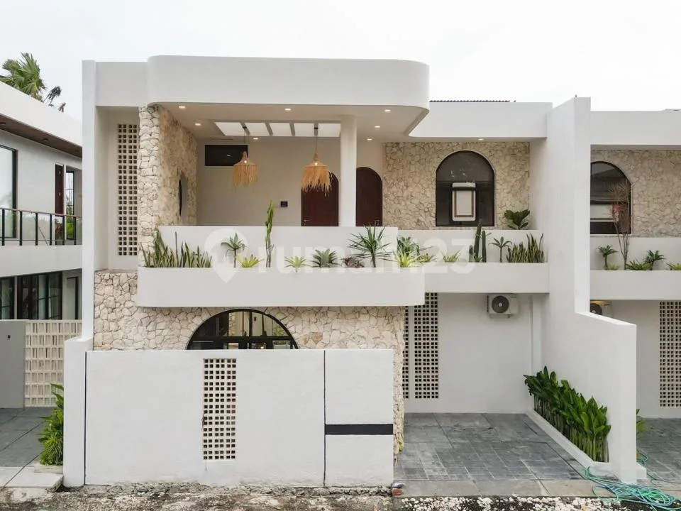 Villa 3Br Mediterranean Furnished In Padonan - Image 1 of 4