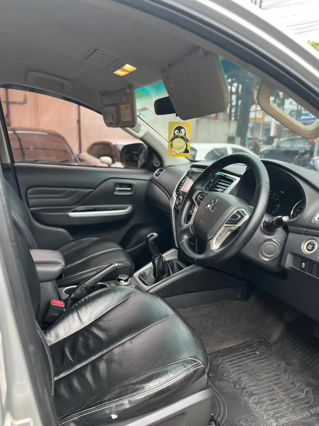 Mitsubishi Triton 2019 Diesel - Image 6 of 10