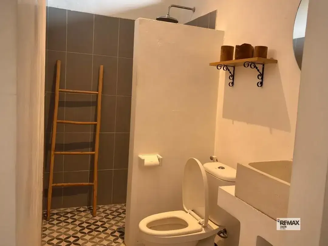 Stylish Fully Furnished House For Rent In Babakan, Canggu - Image 5 of 10