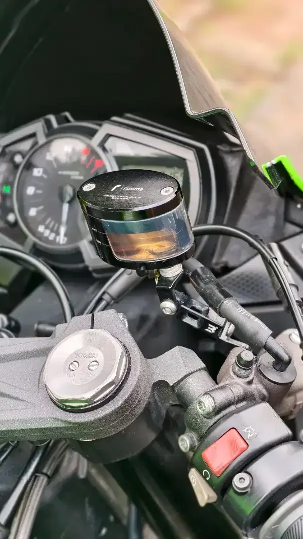 kawasaki zx6r 2021 green KRT iconic full mulus no minus - Image 10 of 10