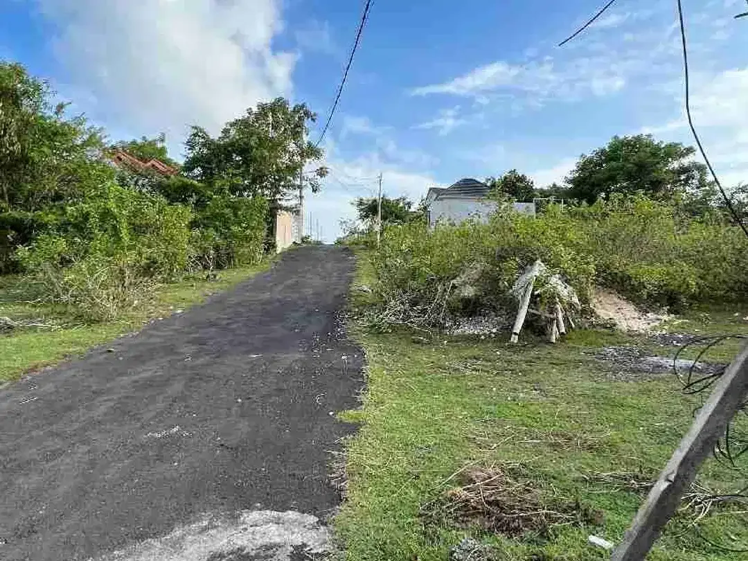 Dijual Tanah 200m2 View GWK untuk Villa - Image 2 of 10