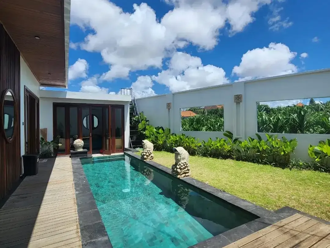Villa kayu tulang canggu - Image 1 of 10