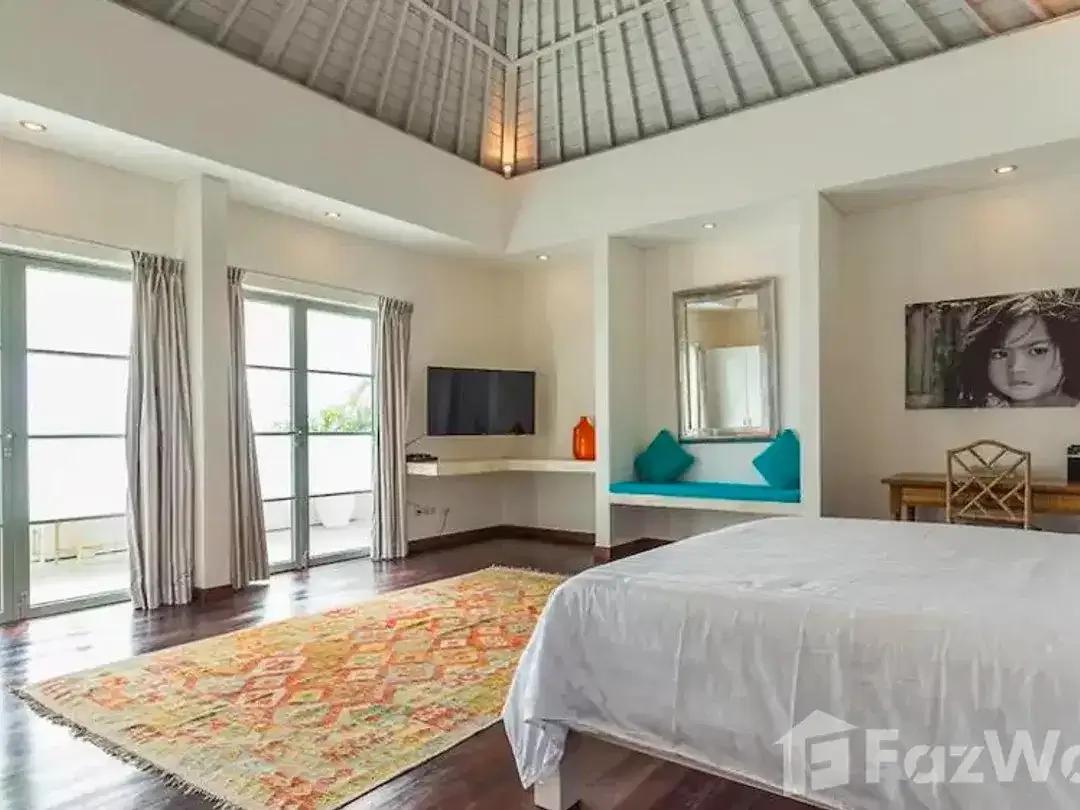 3 Bedroom Villa for sale in Seminyak, Bali - Image 7 of 10