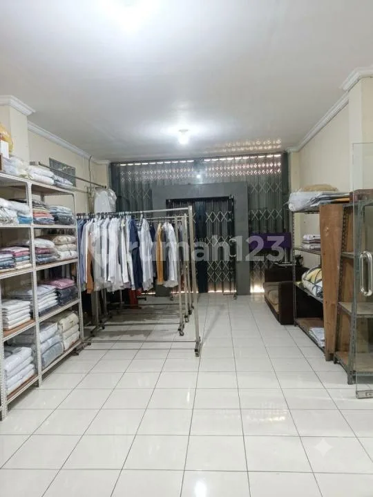 Ruko Besar 3 Lantai di Jl Utama Ahmad Yani - Image 3 of 4