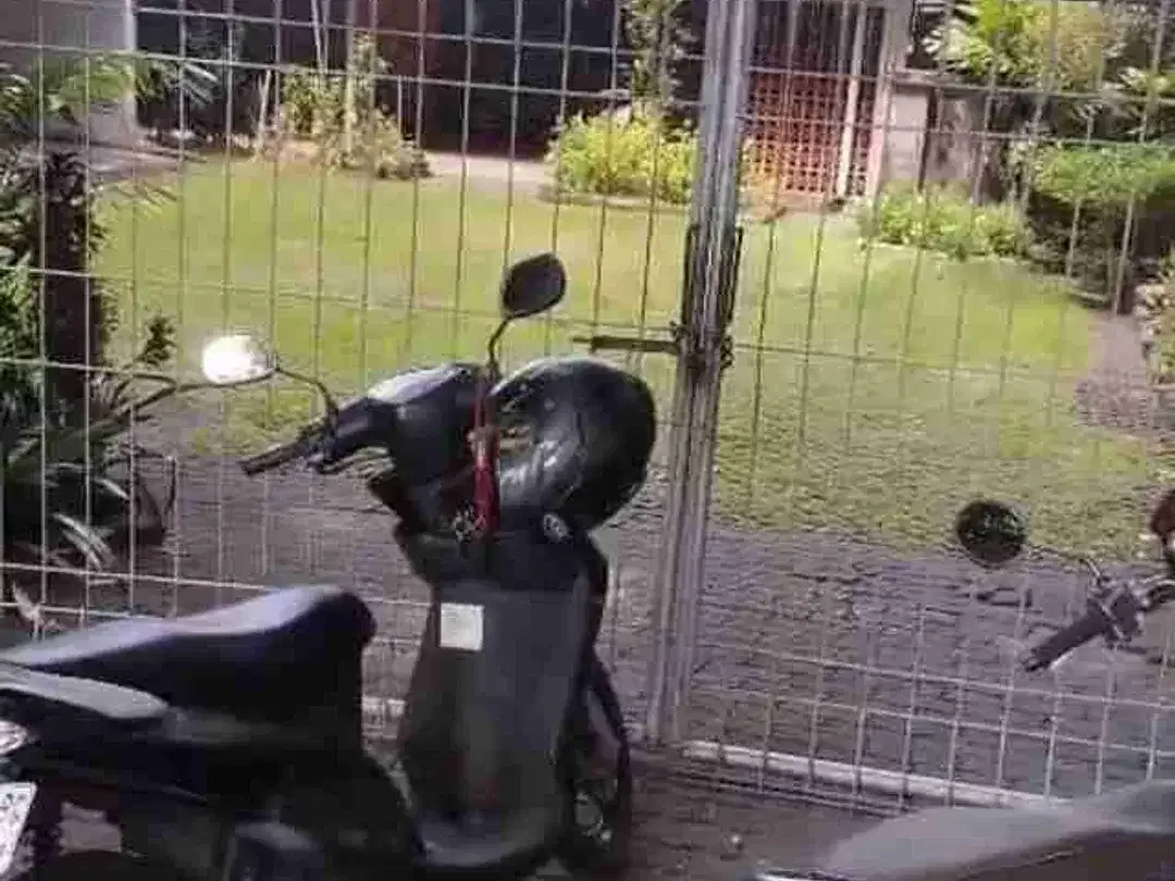 Lahan Komersial 500m² Bonus Rumah di Sesetan - Image 3 of 10