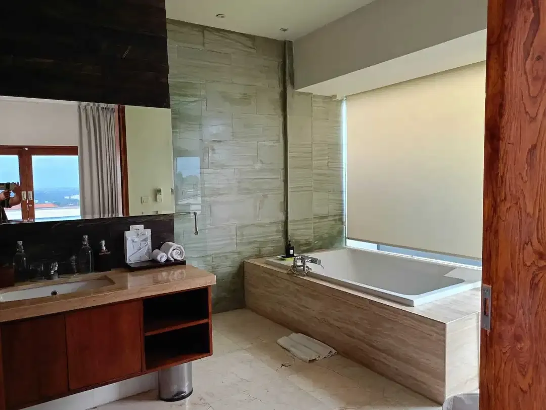 DIJUAL VILLA VIEW AIRPORT DAN PANTAI JIMBARAN - Image 6 of 10
