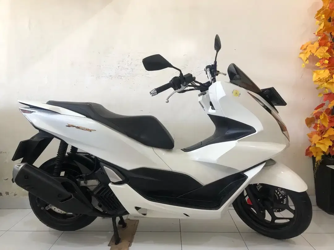 Honda PCX 160 ABS putih!! - Image 9 of 9
