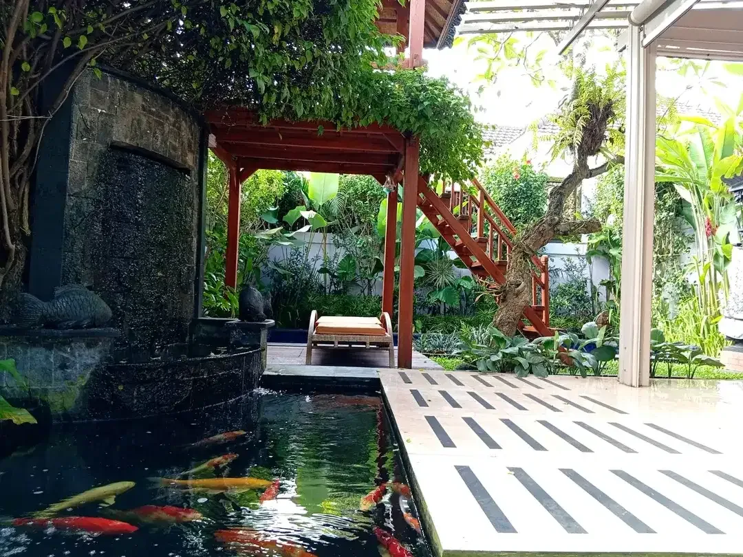 The Ultimate Family Retreat: Homey 6 Bedroom Freehold Villa Near Saba Beach! - Image 7 of 10