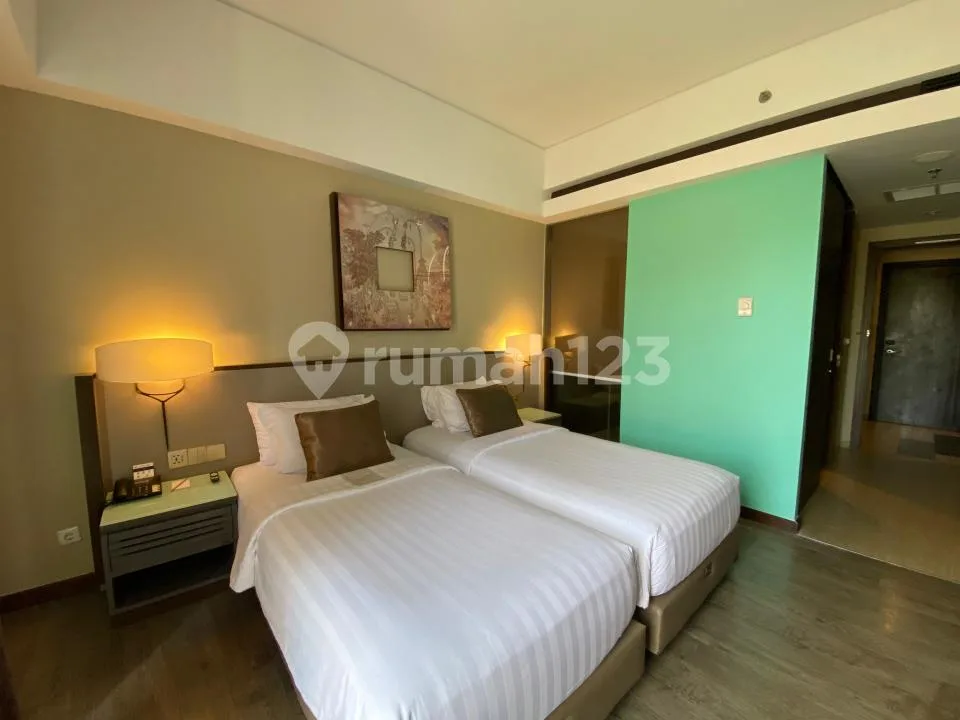 Condotel di Hotel Bintang 4 Mercure Legian Kuta Dekat Pantai Roi Tinggi Cocok untuk Investasi Area Ramai Occoupancy Tinggi - Image 2 of 4