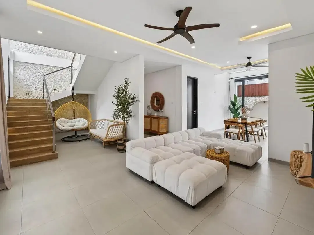 MODERN LUXURY LIVING VILLA IN MUDING KEROBOKAN - Image 5 of 10