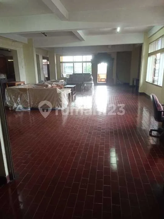 Ruko 4 Lantai Murah di Delod Peken Pusat Kota Tabanan Area Sangat Strategis Cocok untuk Berbagai Bisnis - Image 4 of 4